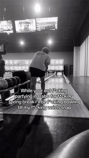 🥹🥹🥹🥹 | bowling ball