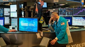 NYSE to move temporarily to fully electronic trading