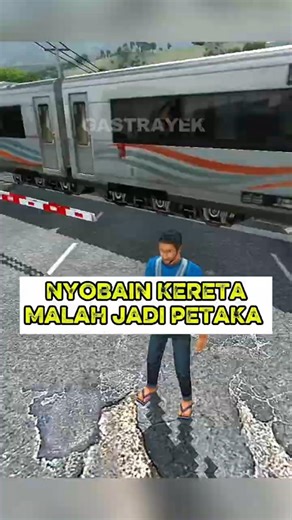 Lagi Nyobain Kereta Malah Jadi Petaka #bussid #railway #train