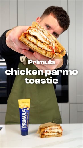 They say the chicken parmo was born in the North East… and Primula Cheese has been proudly made in the North East for almost 100 years. So really, this recipe is just two local legends teaming up for a delicious moment. Here’s your officially unofficial North East Parmo Squeeze Toastie 😮‍💨 INGREDIENTS: 1/2 Tube Primula Original Cheese 1 Chicken Breast 2 Thick Slices of Good Bread 1 Egg for Egg Wash 100g Butter Basil Olive Oil, for frying For the Flour Dredge: 3 Tbsp Plain Flour 1 Tsp Garlic Po