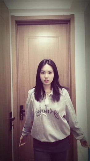 iPhone 17 Pro max 名不虚传#nobatidao#ootd每日穿搭 #居家日常vlog #居家氛围感 #nobatidao