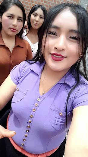 Gestural Communication Tips in Everyday Life