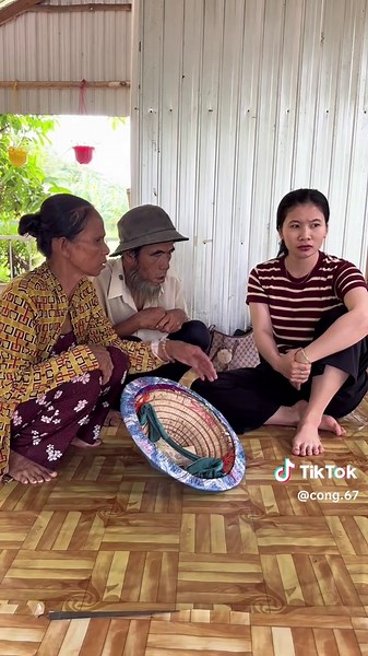 Quả Báo Phim: Tập P.3 Hài Hước và Cảnh Giác