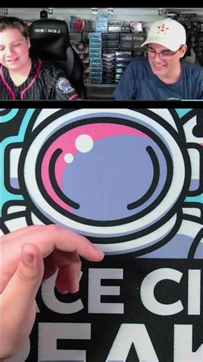C-3PO Card Mistake? Star Wars Fan's Hilarious Surprise! #shorts