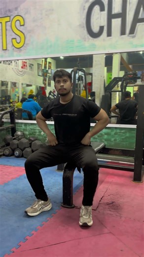 Gym में Biceps का असली जलवा #Shorts#YouTubeShorts#GymShorts#BicepsWorkout#BicepsDay#GymLife