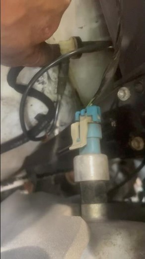 Your Chevy express van only blow air out of the defroster ? Check this !