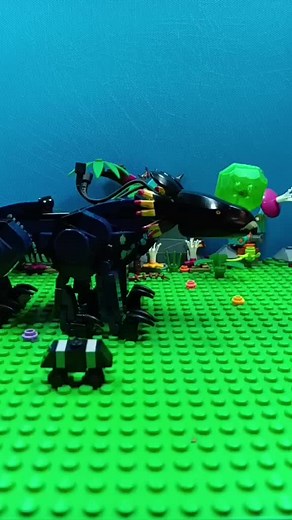 Thanator and Mouse Droid Will never give up #homealone2 #avatarthanator #starwarsmousedroid #stopmotion #acting