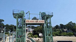 Peaks Island: 9 Unusual Things to Walk to on the Island, Portland, Maine