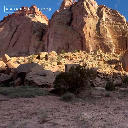 UT-24 Epic Place Jiffy around Capitol Reef NP