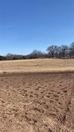 Who else is feeling FANTASTIC sitting on their tractor? | Luke Kara Simpson