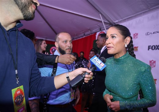 How old is Rocsi Diaz? Age, Joe Thomas relationship and more explored actress sparks romance rumours with Black-ish star