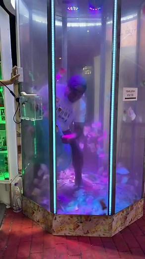 Inside the Cash Box: Collecting Paper Money Fun