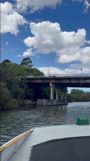 Sydney Ferry Ride to Circular Quay
