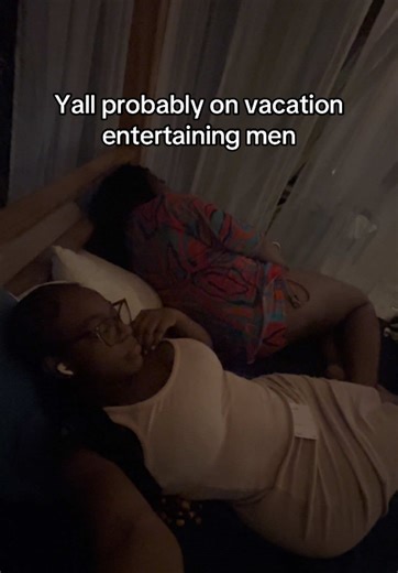 I’ve been vacationing with the same friends for over a decade and as we get older we don’t plan stuff, we just wake up and do whatever, if we want to sleep in we do that, if we want to wake up at 5am(me) play music and do absolutely nothing we do that too. Life is about balance.