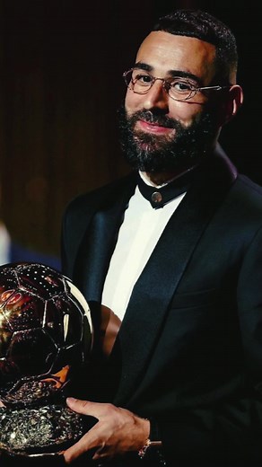 Karim Benzema rend hommage à Tupac avec son costume - Ballon d'or 2022