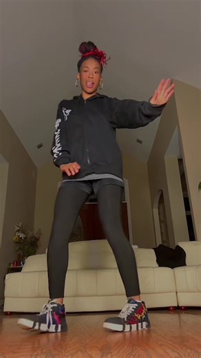 New Dance Alert! 🚨 #dance #dancechallege #fyp #trending #viral DC: Me