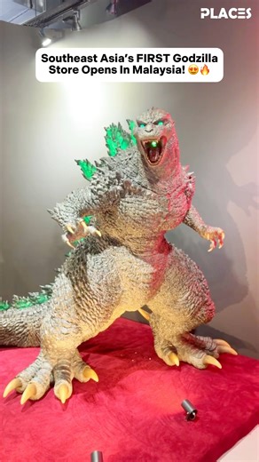 South East Asia’s First Godzilla Store Opens In Malaysia! 🦖🔥 . 📌 It’s the Godzilla Store @ LaLaport BBCC, KL. This is the first permanent official Godzilla Store in South East Asia, making it a must visit spot for Godzilla’s fans and collectors! 😍 . 𝗛𝗲𝗿𝗲’𝘀 𝘄𝗵𝗮𝘁 𝘆𝗼𝘂 𝗰𝗮𝗻 𝗲𝘅𝗽𝗲𝗿𝗶𝗲𝗻𝗰𝗲: 🦖 A massive Godzilla statue perfect for photos 📸 Themed interiors and Instagrammable photo spots 🛍️ Official Godzilla merchandise 🎁 Exclusive items and special merch drops available ove