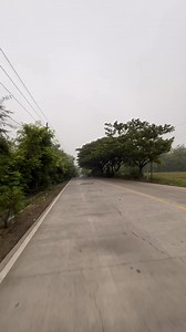 Full review jalanan Hutan jati Blaklow yg banyak lubang berjalan eh jalan Berlubang hati2 dan bahaya | Tom's Hank Riders