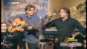 Κοίτα με στα μάτια - Βασίλης Λέκκας Κιθάρα Γιάννης Σπάθας (Video Live 2005) Σε ηλικία 69 ετών έφυγε σήμερα 6-7-2019 από τη ζωή ο κιθαρίστας και ιδρυτικό μέλος του θρυλικού ροκ συγκροτήματος Socrates Drank The Conium, Γιάννης Σπάθας, ένας από τους πιο σπουδαίους Έλληνες «παίκτες» της ηλεκτρικής κιθάρας. Γεννημένος στους Παξούς το 1950, ο Γιάννης Σπάθας ξεκίνησε τη σχέση του με τη μουσική από πολύ μικρή ηλικία μέσω του πατέρα και των θείων του, μαθαίνοντας πέρα από κιθάρα και ακκορντεόν και τύμπαν