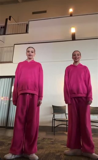 Dance comp weekend la la la la #dancecompetition #dancertrend #dancestudio #fyp #dancer