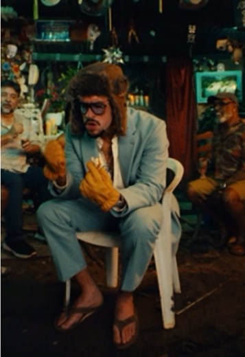 Bad Bunny Lanza Video Oficial de #PIToRRODECOCO
