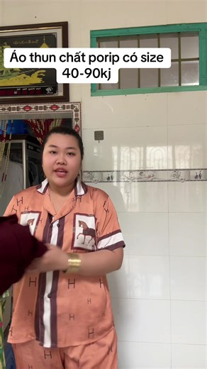 Áo thun chất porip có size 40-90kj #xh #xuhuong #xuhuongtiktok #aothun #bigsizemacgi