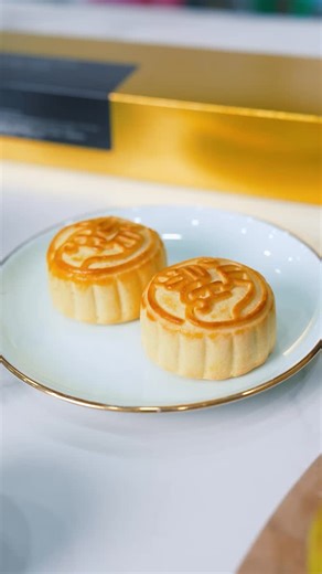 206 reactions · 3 comments | Enjoy 10% off Patisserie La Lune’s...