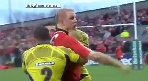 Throwback to when Paul O'Connell and Jamie Cudmore went at it during a Heineken Cup match. 😮👊🏻 Who do you think would have won in a proper fight? | RugbyLAD