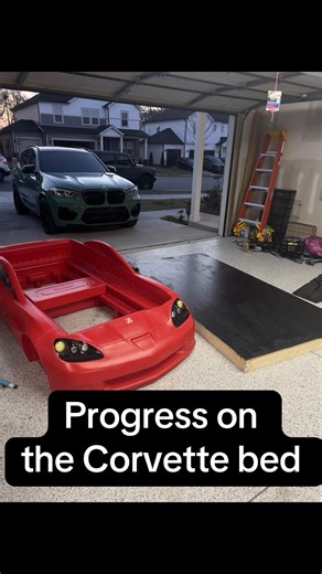 The cargo net to get in was a choice 😅 you gonna be strong, child #corvette #carenthusiast #diy #homeimprovement