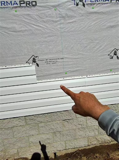 Essential Tips for Efficient Siding Installation