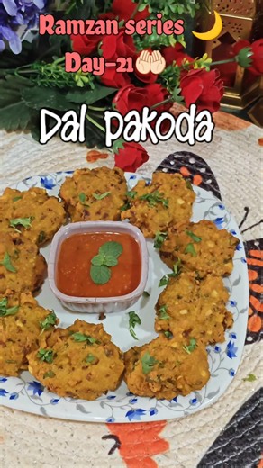 Day-21 of ramzan series 🌙 (quickly dal pakoda iftar recipe 😋)#ytshorts #likes #ramadan #food