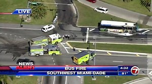 Bus fire ties up traffic near SW 112th Ave and Turnpike - WSVN 7News | Miami News, Weather, Sports | Fort Lauderdale