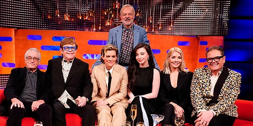The Graham Norton Show: Series 32, Episode 18 - Robert De Niro, Mikey Madison, Alan Carr, Holly Willoughby, Elton John, Brandi Carlile - British Comedy Guide