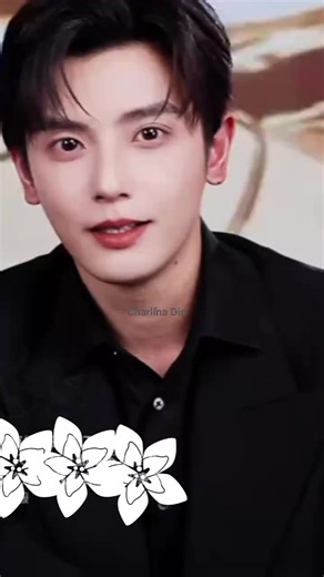 Gege hao ? Gege hao shen me ? Aaah,,, gege hao shuai 🤭🤪 Bisa-bisanya aku tergoda kepadamu bixia 😍 wkwkwkwkw #hecongrui #congrui #dramachina #gege #fyp #trending #reels #jangkauanluas #kontenkreator #monetisasi SEMUA ORANG semua orang | Charlina Din