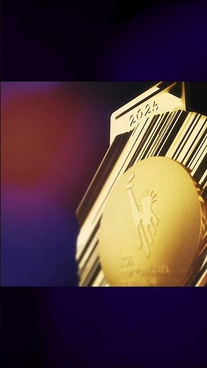 Your 2025 TCS New York City Marathon medal. 🤩🏅