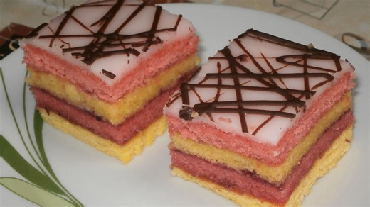 Punčové řezy: Oblíbený retro zákusek vyžaduje delší přípravu, ale podle postupu krok za krokem bude jako z cukrárny