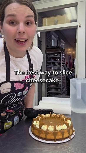 Best Way to Slice a Cheesecake