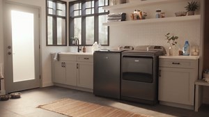 Maytag 7.4 cu. ft vented Top Load Gas Dryer in Midnight Steel with Pet Pro Option MGD7205RF
