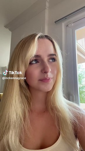 Olivia and Lana😮‍💨💋Mothers