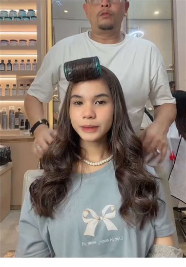 Professional Hair Coloring Techniques at the Salon