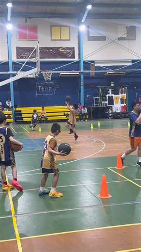 Lay up Drills #highlights #basketball #weballforever #infinitycamp #drillsamples #basketballdrills