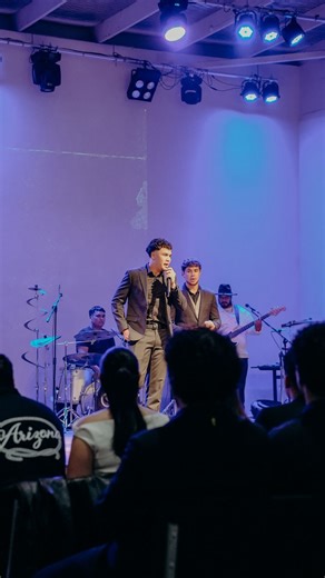 The Radical Youth on Instagram: "Absolute Abstinence, a covenant that says No to drugs and alcohol for life and No sex before marriage! While the world says partying, drinking, and sleeping around is “fun.” This generation is redefining normal. A Christ-like life is the new standard"