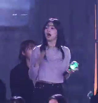 This is my first time seeing SM Entertainment artists having this much fun. Why are they so adorable?