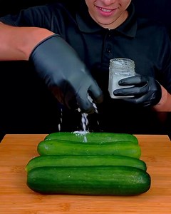 Spicy cucumber on a stick: unusual recipe for a summer party | Fabiosa Hearty