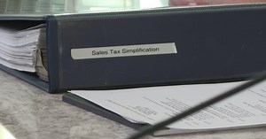 Aurora leaders look to avoid tax on new delivery fee