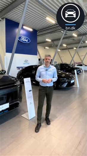 🚗💰 Kan din elbil koste dig penge – eller betale din ferie? Vidste du, at forskellen på løbende værkstedsregninger og en service- og reparationsaftale kan mærkes på bundlinjen? I videoen viser vi et konkret eksempel på, hvordan du kan spare op mod 15.000 kr. over fem år – penge der i stedet kunne bruges på det, der virkelig betyder noget. 🌴 Vil du kende dine udgifter på forhånd og undgå uforudsete regninger? Så er en service- og reparationsaftale måske værd at overveje. 📩 Kontakt os og hør me