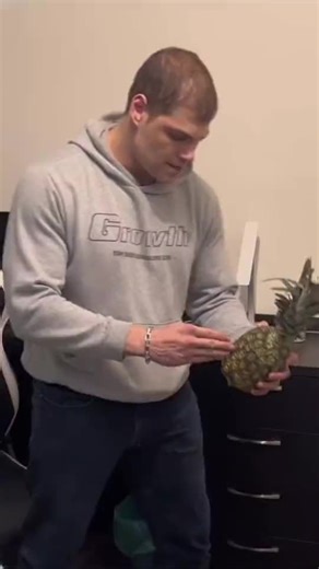 Pineapple smash bro #stitch with @tadafellas #funny #comedy #fyp | Pineapple