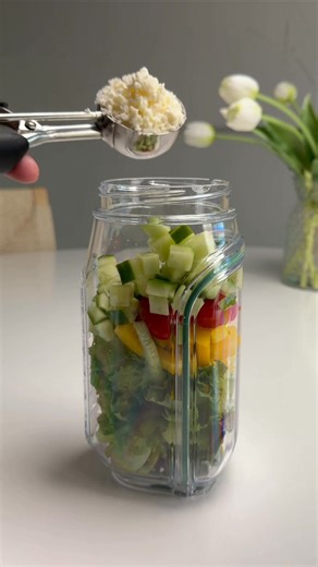 綾 Grab Your Salad Pod Today! The Salad Pod Mason Jar Salad Container isn’t just a lunch accessory—it’s a commitment to fresh, healthy, mess-free meals on the go. With its mason jar freshness, innovative side hatch, 100% leakproof design, and versatile use, it’s the ultimate tool for anyone who wants to eat well without the hassle.https://t.site/48azN9X | Costlyrich、C | Facebook