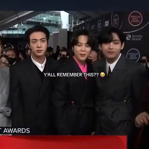 𝐀𝐬𝐡 ⊹ ࣪ ˖ on Instagram: "Follow me #btsarmy 😭🤣 The video captures a time-lapse of an artist crafting a serene, traditional Chinese-style misty mountain landscape at sunset, but the final red brushstrokes accidentally depict a helicopter on the peak, injecting modern absurdity into the ancient motif. Posted by @bangetsih_ , who curates viral internet curiosities, the clip amassed 93,000 views and 34 replies in under a day, with Indonesian commenters overwhelmingly praising the underlying pai