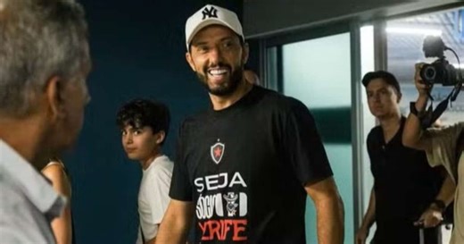 Nenê é recebido com festa e celebra chegada ao Botafogo-PB: "Motivado"